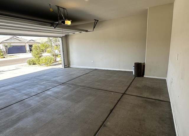 Photo of 35288 W San Alvarez Ave, Maricopa, AZ 85138