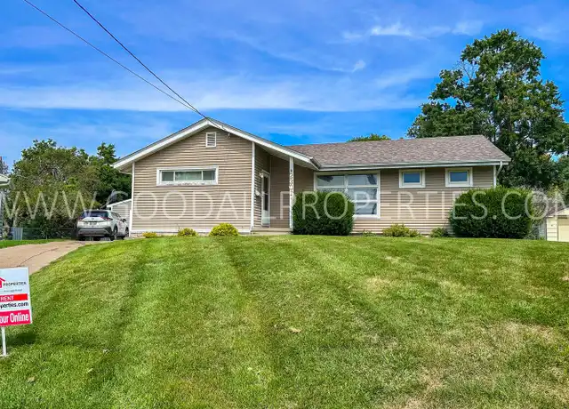 Property at 2301 Park Ln, West Des Moines, IA, 50265, 3 beds, 2 baths, [object Object]