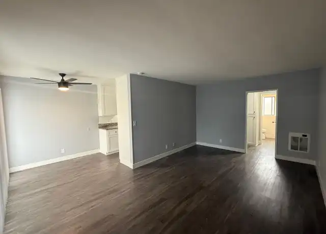 Property at 6331 Linden Ave Unit 11, Long Beach, CA, 90805, 2 beds, 1 bath, [object Object]