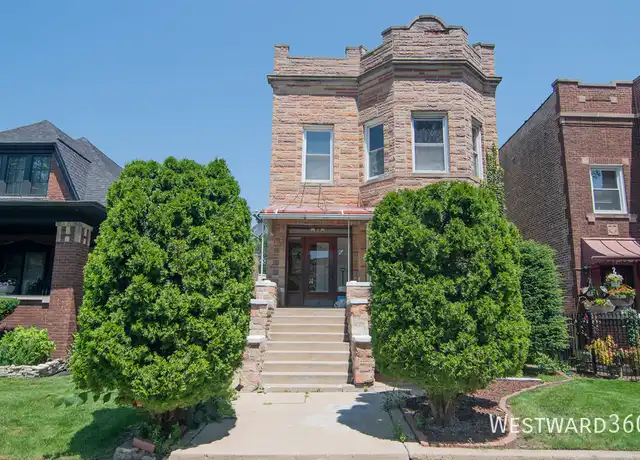 Property at 4018 W Oakdale Ave Unit 2, Chicago, IL, 60641, 3 beds, 1 bath, [object Object]