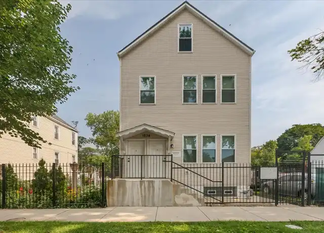 Property at 1234 W 49th Pl Unit 1R, Chicago, IL, 60609, 2 beds, 1 bath, [object Object]