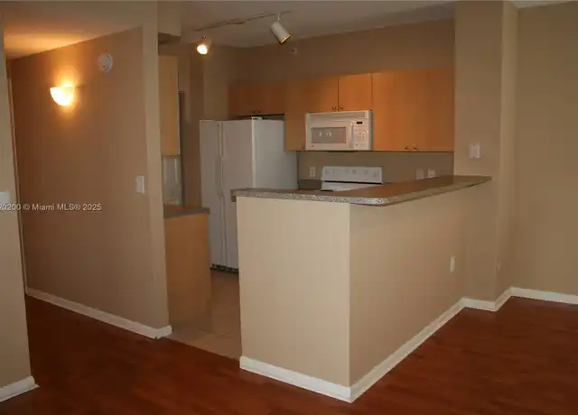 Property at 7930 N Nob Hill Rd #107, Tamarac, FL, 33321, 1 bed, 1 bath, [object Object]