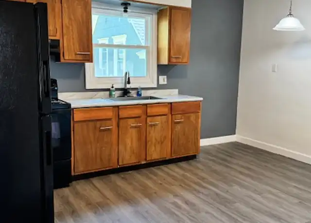 Property at 104 Merz Ave #2, Syracuse, NY, 13203, 3 beds, 1 bath, [object Object]