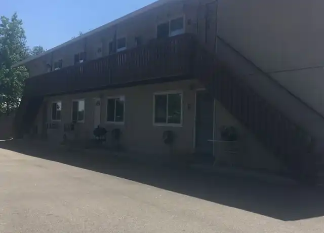 Property at 2052 Placer St Unit 4, Redding, CA, 96001, 2 beds, 1 bath, [object Object]
