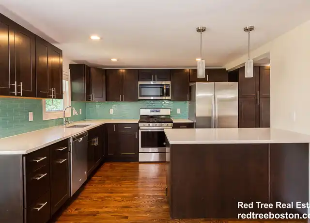 Property at 77 Rock Glen Rd, Medford, MA, 02155, 5 beds, 5 baths, [object Object]