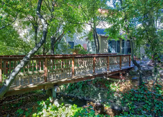 Property at 1441 Bellevue Ave Unit D, Burlingame, CA, 94010, 1 bed, 1 bath, [object Object]