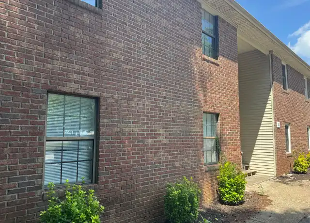Property at 2601 Avalon Ct Apt C, Bowling Green, KY, 42103, 2 beds, 1 bath, [object Object]