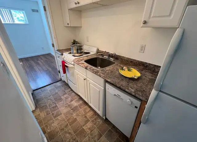 Property at 801 NW 54th St Unit 17, Seattle, WA, 98107, 2 beds, 1 bath, [object Object]