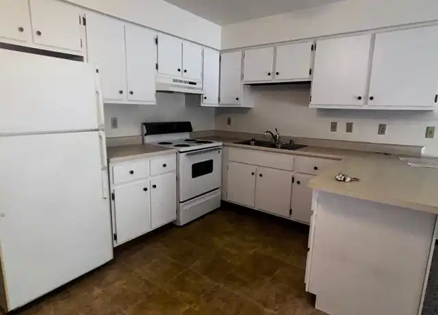 Property at 1601 N Freedom Rd Unit 3, Kaukauna, WI, 54130, 2 beds, 1 bath, [object Object]