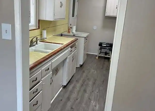 Property at 10613 Crenshaw Blvd Unit 1, Inglewood, CA, 90303, 1 bed, 1 bath, [object Object]