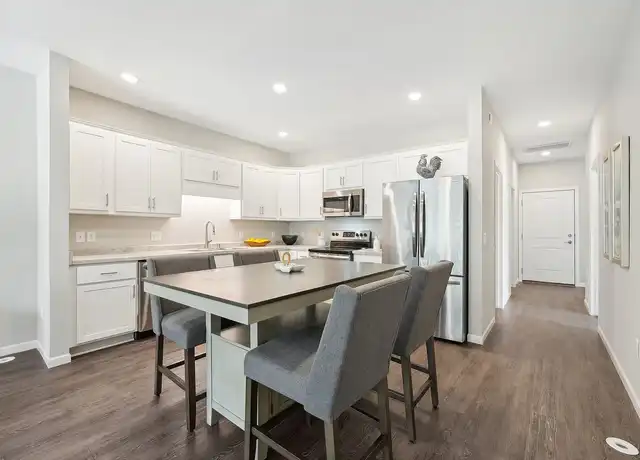 Property at Country Club Villas - 10565 Tee Box Trl, Monticello, MN, 55362, 2 beds, 2 baths, [object Object]