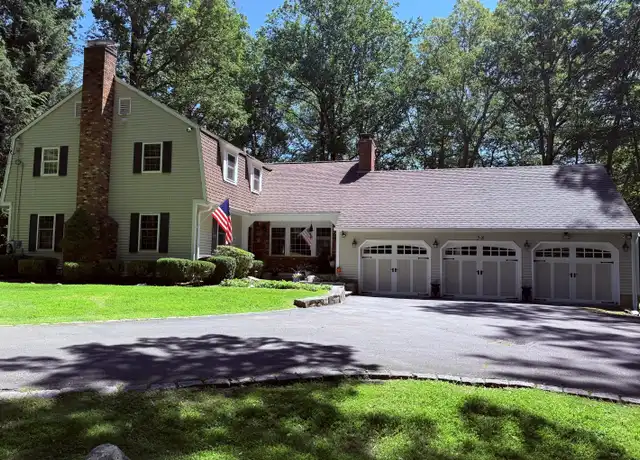 Property at 58 Heritage Ln, Stamford, CT, 06903, 5 beds, 3.5 baths, [object Object]