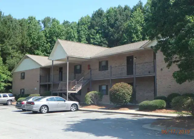 Property at 2928 West Hills Dr, Greenville, NC, 27834, 2 beds, 2 baths, [object Object]