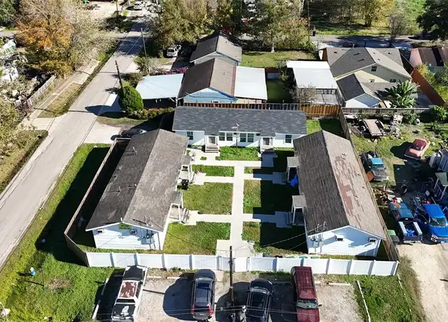 Property at 6901 Dumble St Unit 6, Houston, TX, 77021, 2 beds, 1 bath, [object Object]