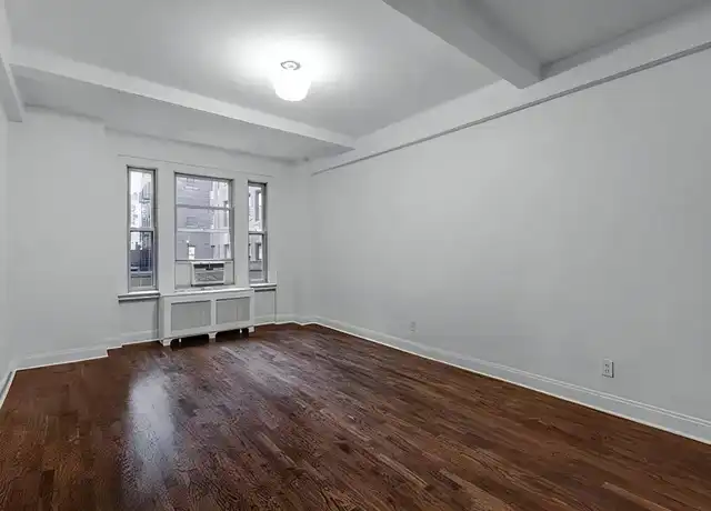 Property at 24 5th Ave Unit 1421, New York, NY, 10011, 0 beds, 1 bath, [object Object]