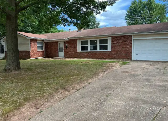 Property at 802 E Morningside St, Springfield, MO, 65807, 3 beds, 2 baths, [object Object]