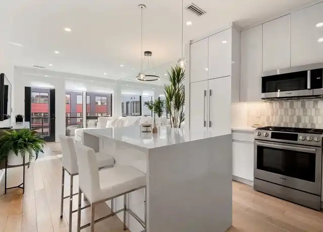 Property at 45 W 3rd St, South Boston, MA, 02127, 1 bed, 1 bath, [object Object]