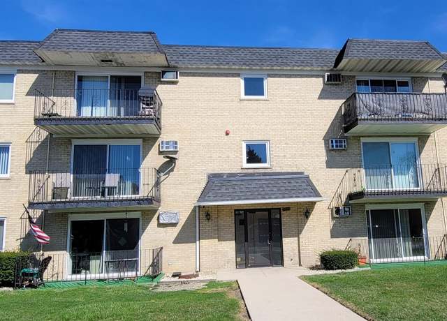 Photo of 7819 Rutherford Ave Unit 3SW, Burbank, IL 60459