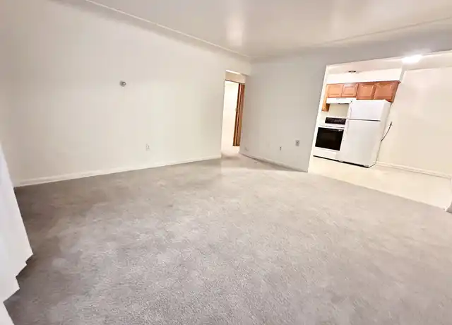 Property at 2485 S Gaylord St Unit 2, Denver, CO, 80210, 1 bed, 1 bath, [object Object]