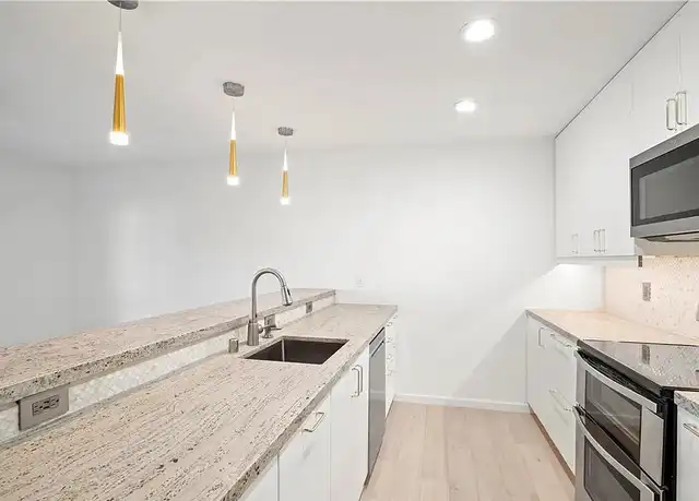 Property at 1127 E Del Mar Blvd #437, Pasadena, CA, 91106, 1 bed, 1 bath, [object Object]