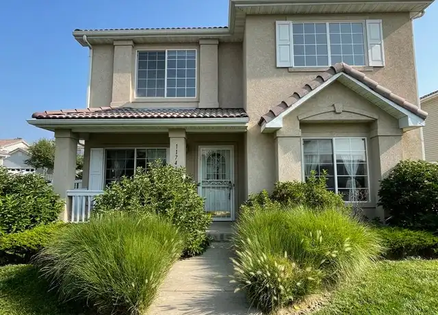Property at 11743 Zenobia Loop, Westminster, CO, 80031, 3 beds, 2.5 baths, [object Object]