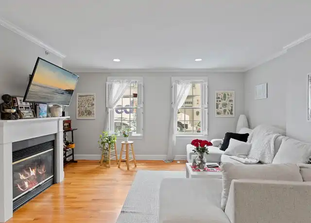 Property at 57 Bartlett St #3, Charlestown, MA, 02129, 2 beds, 1 bath, [object Object]