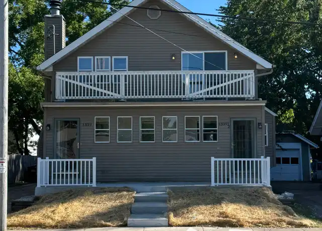 Property at 1339 W College Ave Unit 2, Appleton, WI, 54914, 4 beds, 1.5 baths, [object Object]