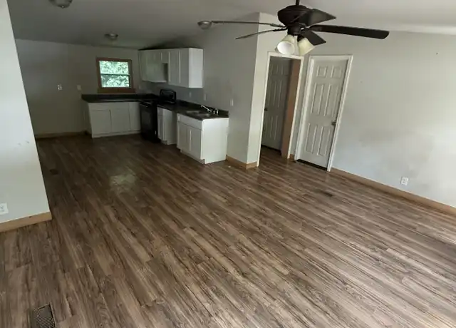 Property at 1506 Galloway St, Columbia, TN, 38401, 3 beds, 2.5 baths, [object Object]
