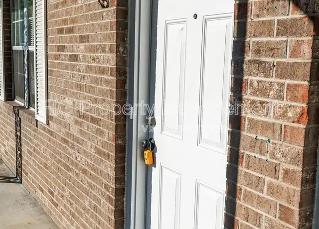 Property at 706 E Inskip Dr Unit 6, Knoxville, TN, 37912, 1 bed, 1 bath, [object Object]