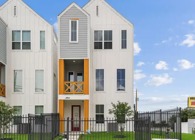 Property at 3903 Pinemont Dr Unit A, Houston, TX, 77018, 3 beds, 3.5 baths, [object Object]