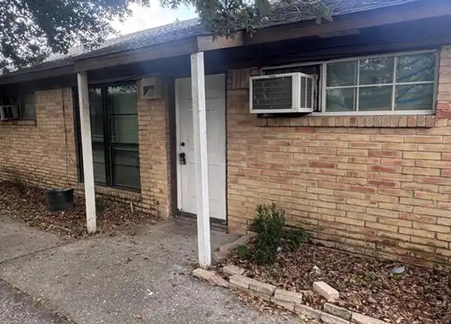 Property at 4807 Mallow St Unit 5, Houston, TX, 77033, 2 beds, 1 bath, [object Object]