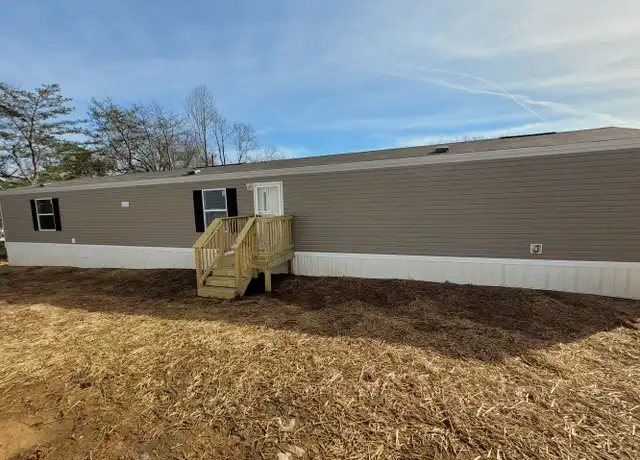 Property at 3417 Mynatt Rd, Knoxville, TN, 37918, 3 beds, 2 baths, [object Object]