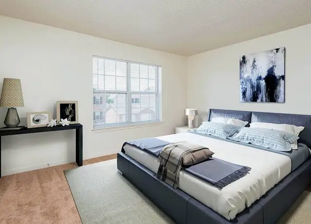 Photo of 6510 N 107th Plz, Omaha, NE 68122