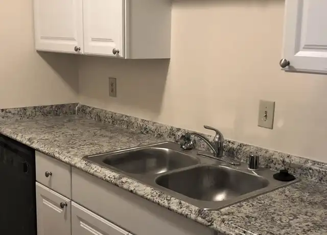 Property at 4510 Thurston Ln Unit 8, Fitchburg, WI, 53711, 2 beds, 1 bath, [object Object]