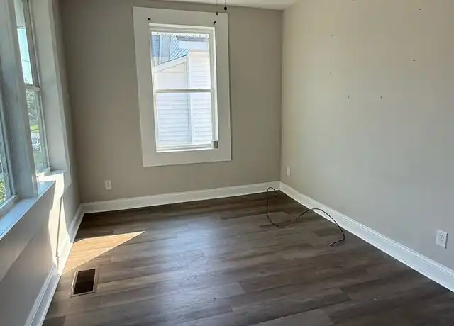 Property at 4 Poplar St Unit 4 A Poplar, Porterdale, GA, 30014, 2 beds, 1 bath, [object Object]