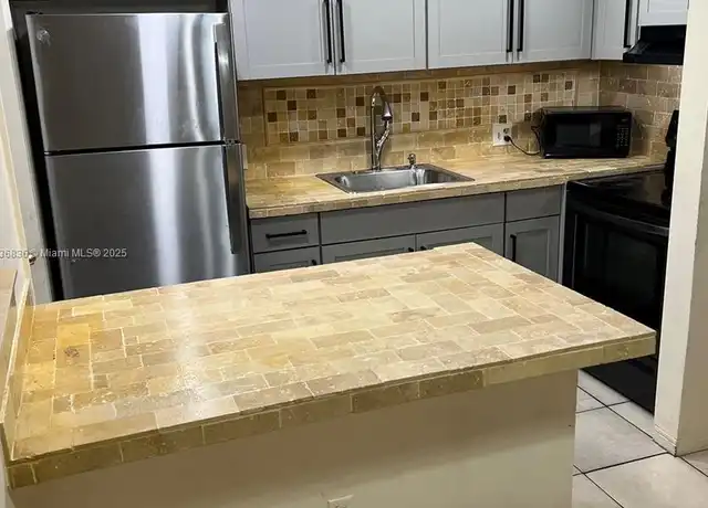 Property at 1515 NE 125th Ter #407, North Miami, FL, 33161, 1 bed, 1 bath, [object Object]