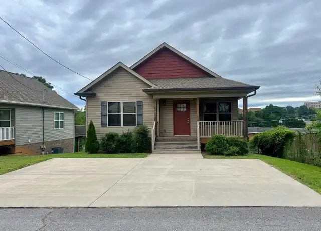 Property at 2370 Textile St, Johnson City, TN, 37604, 3 beds, 2 baths, [object Object]