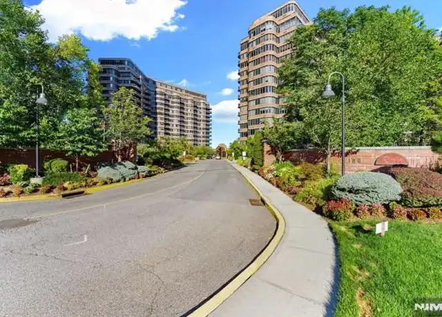 Property at 100 3rd St Unit VP3-S, Wood-Ridge, NJ, 07075, 3 beds, 3.5 baths, [object Object]