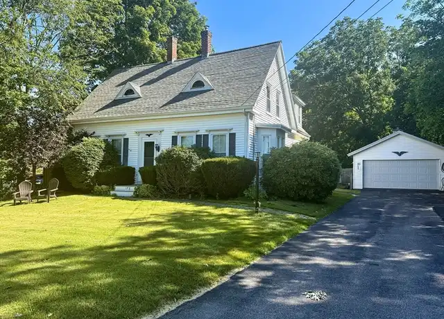 Property at 158 Franklin St Unit 1, Whitman, MA, 02382, 2 beds, 1 bath, [object Object]