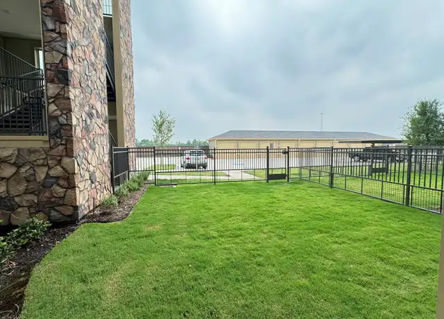 Property at 20102 Cypress Rose Hill Rd Unit A11Y, Tomball, TX, 77377, 1 bed, 1 bath, [object Object]