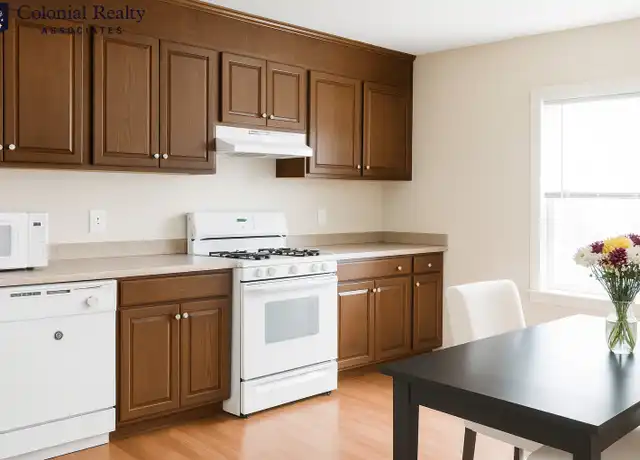 Property at 5 Oakland Pl Unit 4, Brighton, MA, 02135, 4 beds, 1.5 baths, [object Object]