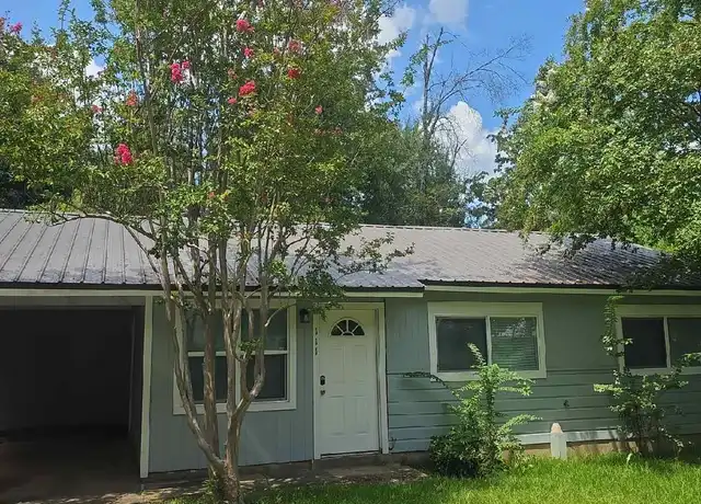 Property at 111 E Hilly Ave, Ruston, LA, 71270, 3 beds, 1.5 baths, [object Object]