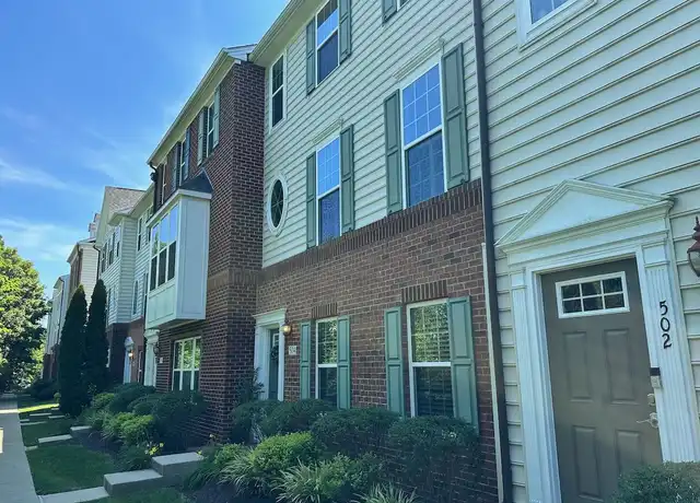 Property at 504 Raymond Dr Unit Full Unit, West Chester, PA, 19380, 3 beds, 2.5 baths, [object Object]