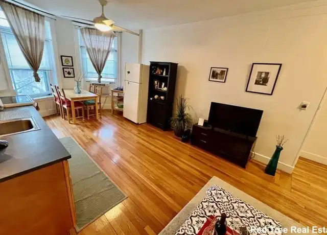 Property at 36 Winchester St, Brookline, MA, 02446, 2 beds, 1 bath, [object Object]