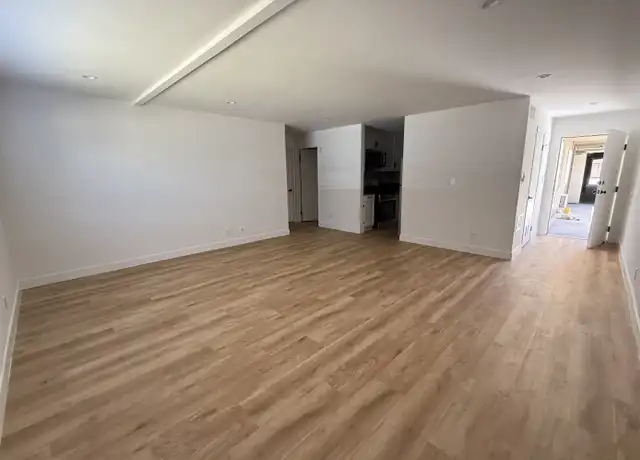 Property at 4323 Perlita Ave Unit 2, Los Angeles, CA, 90039, 2 beds, 1 bath, [object Object]