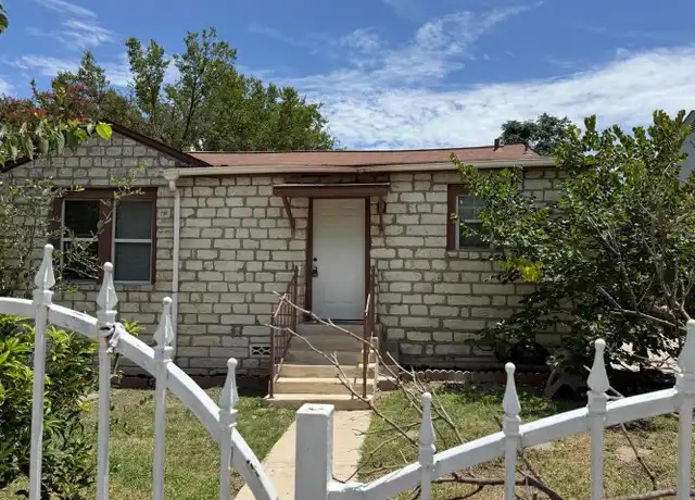 Property at 1334 W Lullwood Ave Unit A, San Antonio, TX, 78201, 3 beds, 1 bath, [object Object]