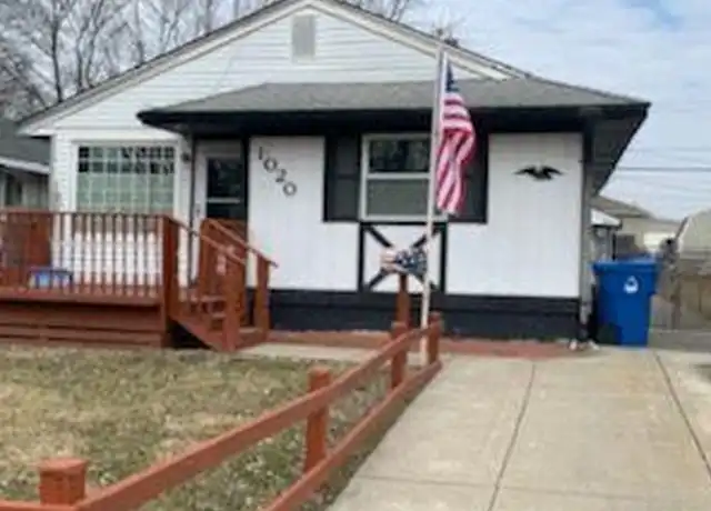 Property at 1020 Holbrook Ave, Waterford, MI, 48328, 3 beds, 1 bath, [object Object]
