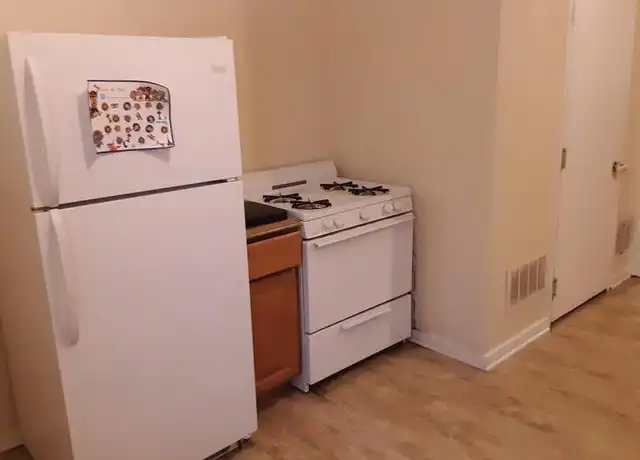 Property at 364 Main St Unit 1, Poughkeepsie, NY, 12601, 1 bed, 1 bath, [object Object]