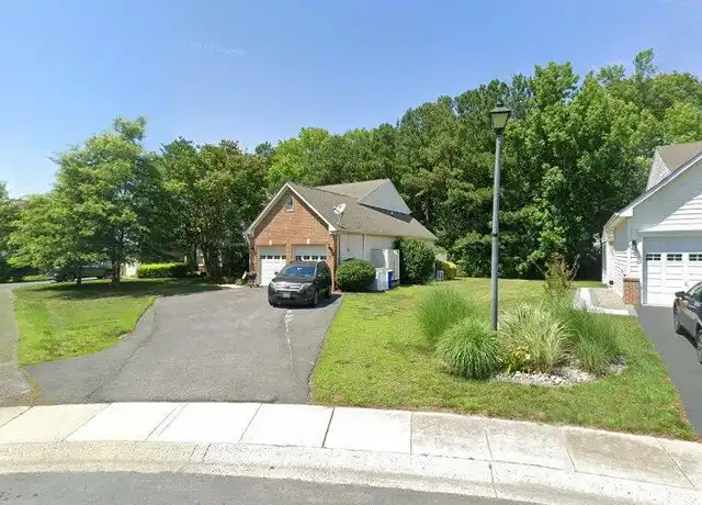 Property at 7 Ashley Park Dr, Ocean View, DE, 19970, 4 beds, 2.5 baths, [object Object]