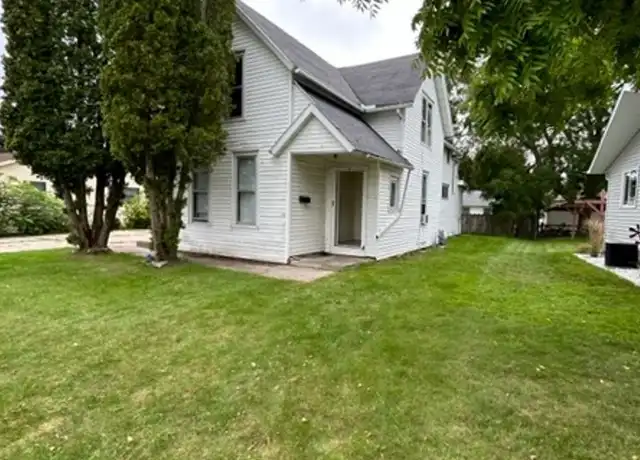 Property at 3117 Mero St, Manitowoc, WI, 54220, 2 beds, 1.5 baths, [object Object]
